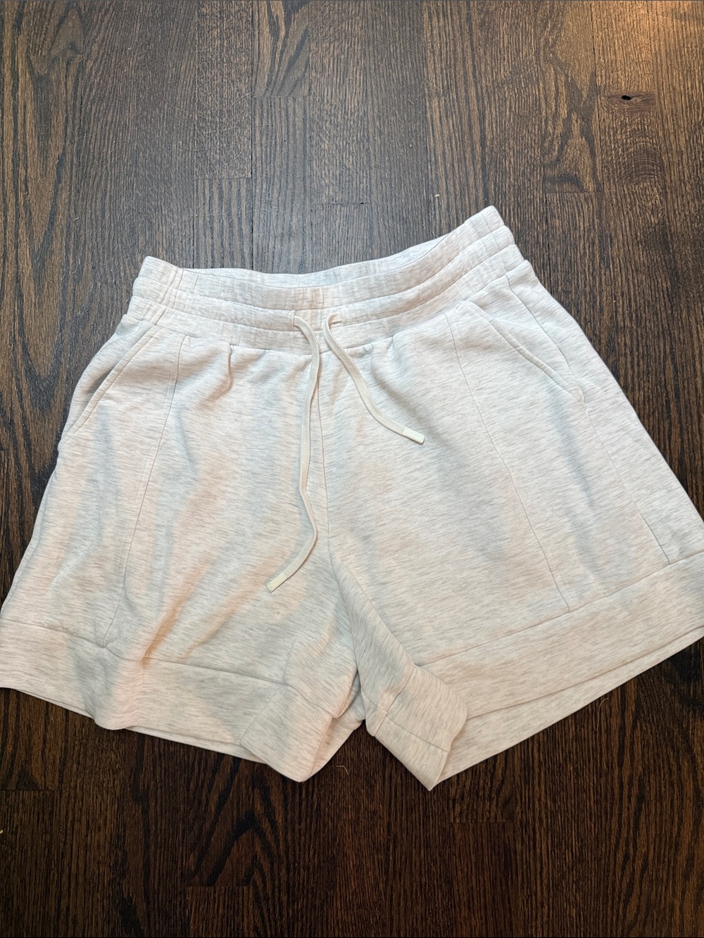 Varley Heather Light Gray Doublesoft Lounge Shorts